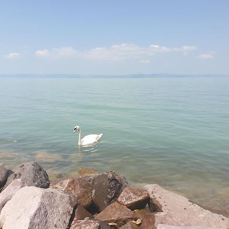 Balaton Lakeside Residence Siófok Exteriör bild