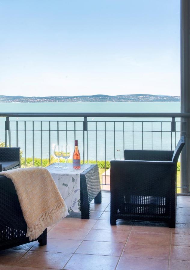 Balaton Lakeside Residence Siófok Exteriör bild